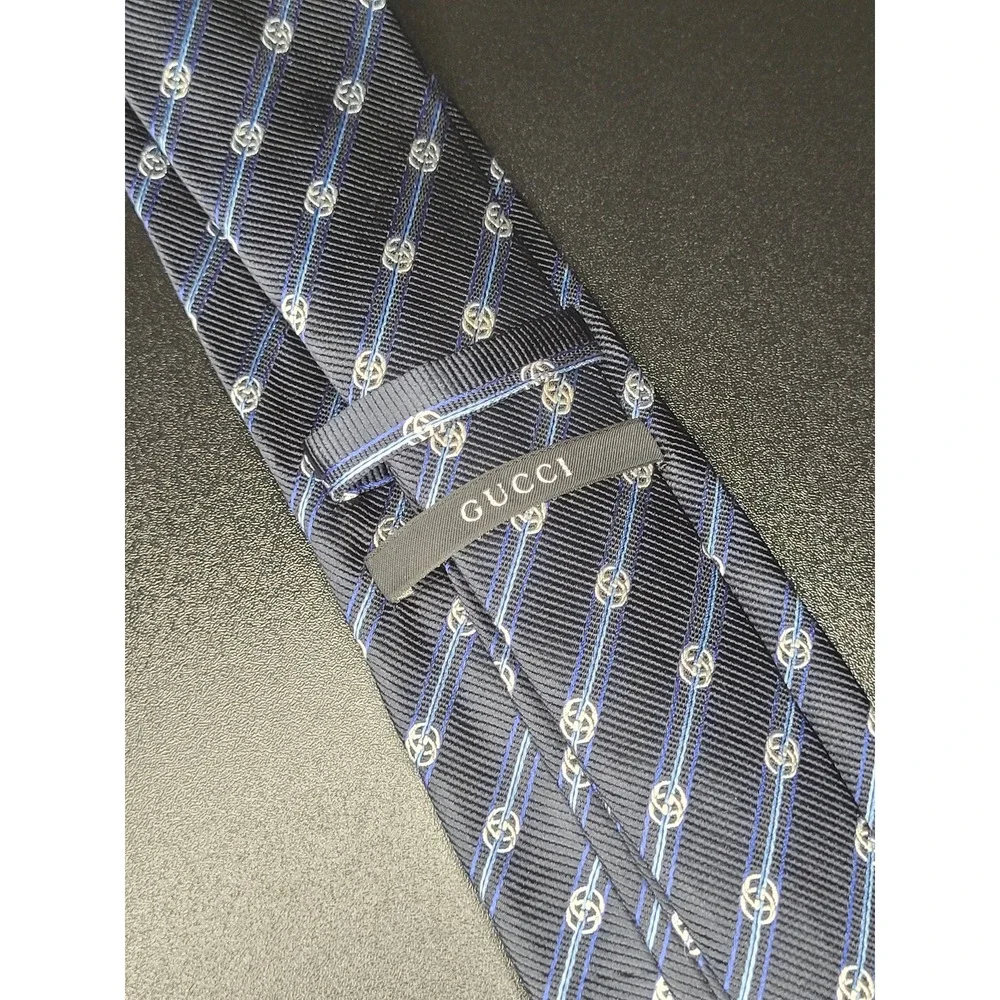 Gucci Men's Necktie Navy Blue Striped Logo Silk Excellent